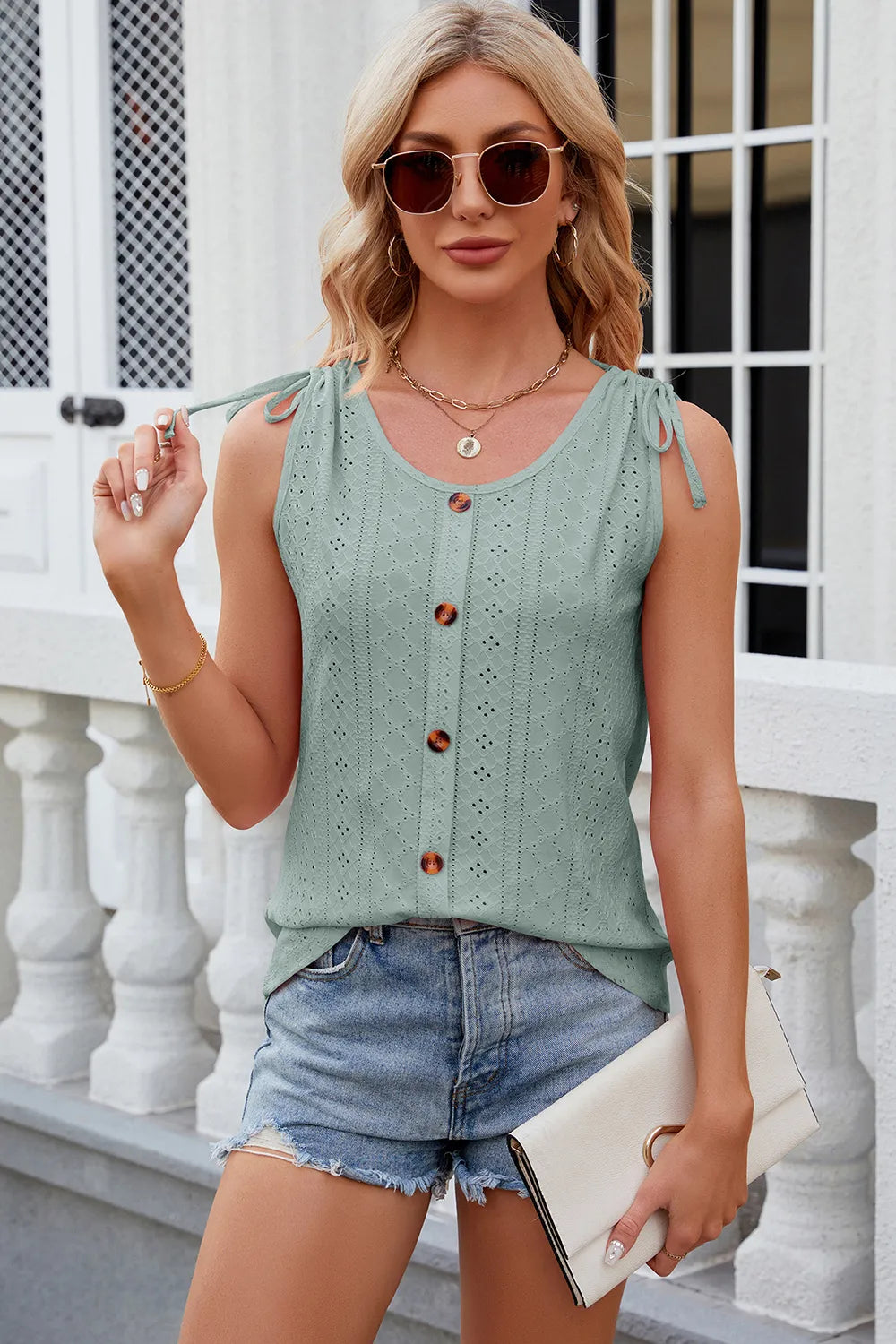 Solid color round neck button drawstring loose vest