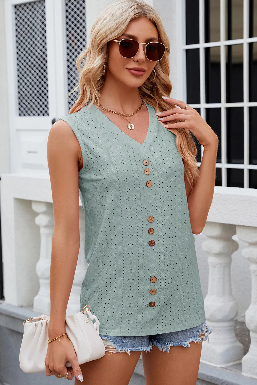 Solid color V-neck button loose vest sleeveless top for women