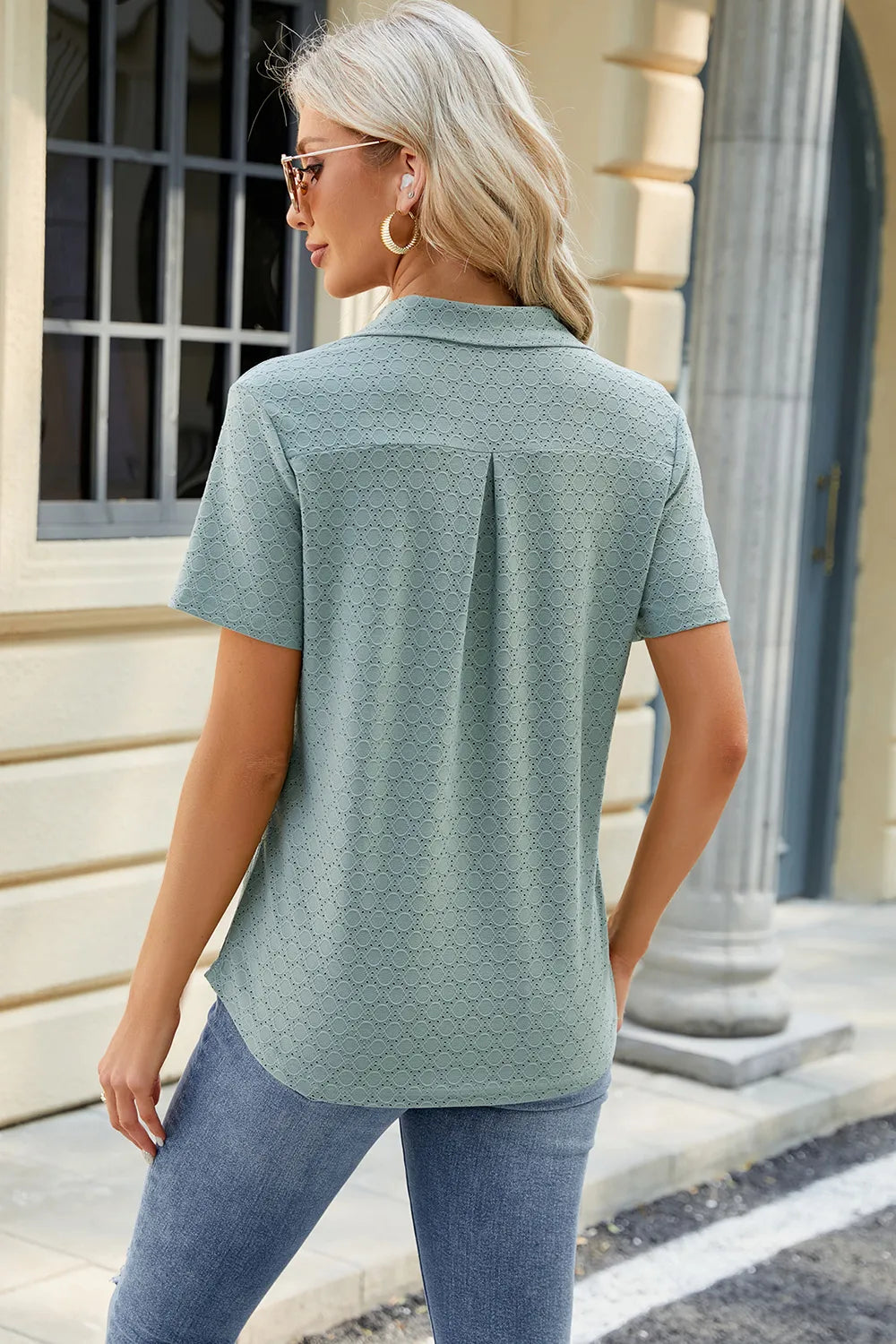 Solid color lapel pocket short sleeved T-shirt loose top for women