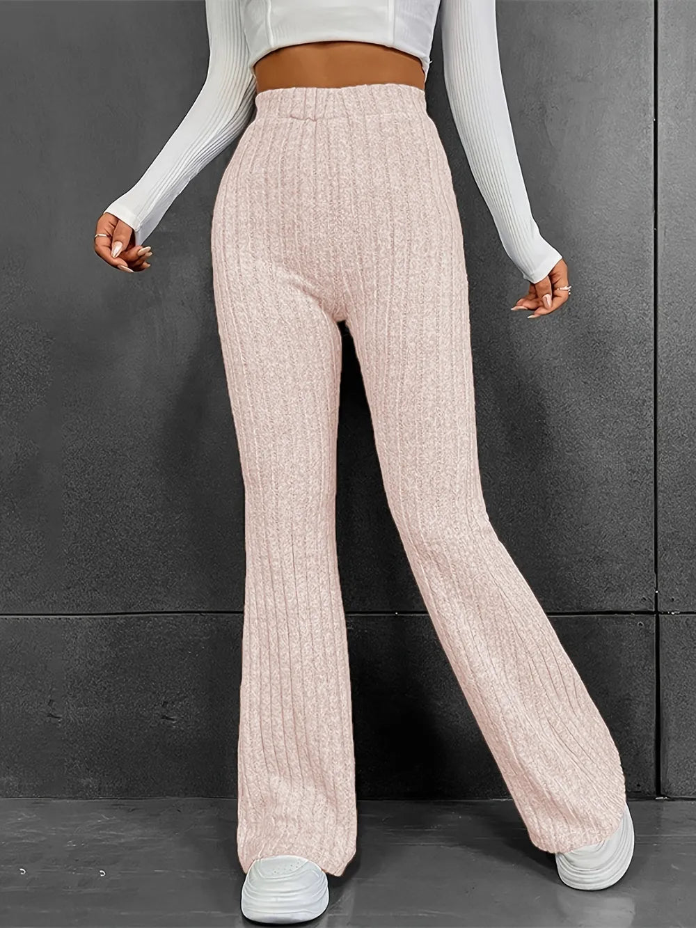Fashionable and casual solid color micro flared high waisted pants for women
