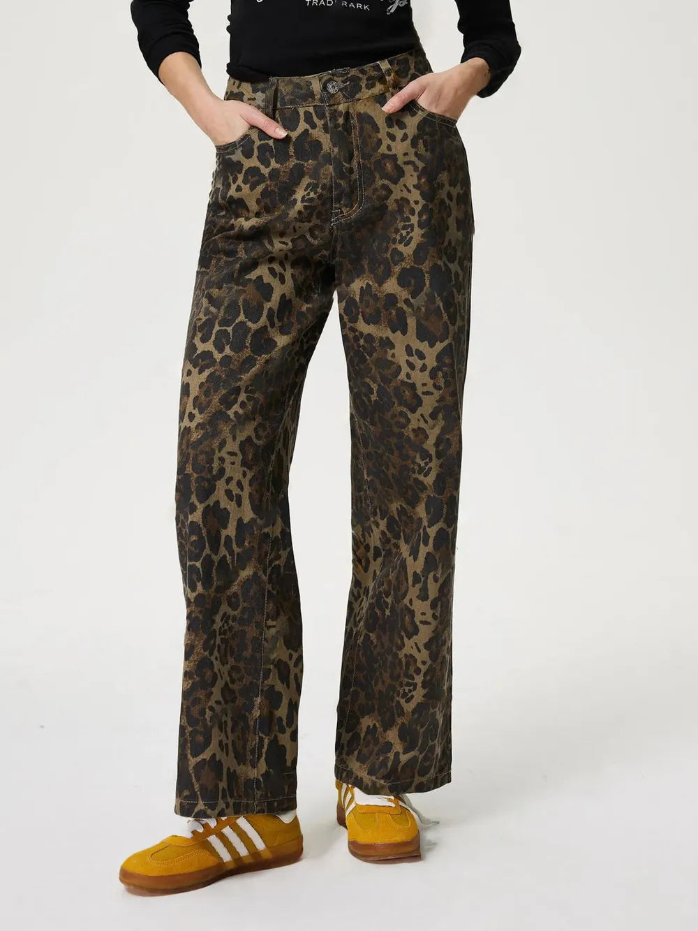 New retro leopard print straight leg denim pants