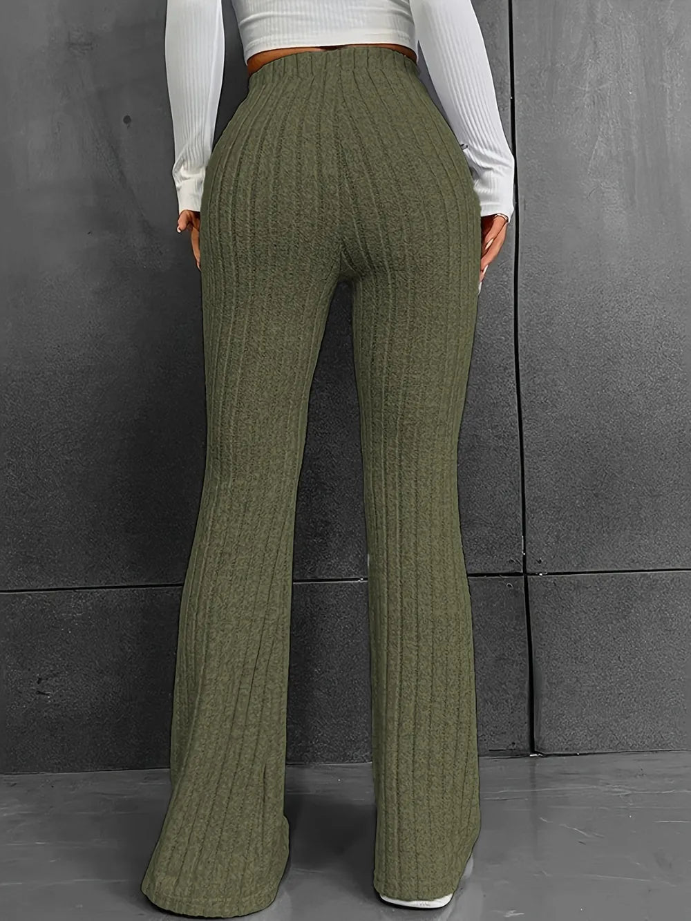 Fashionable and casual solid color micro flared high waisted pants for women