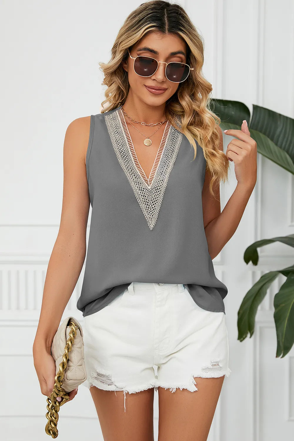 Solid color chiffon shirt loose V-neck pullover sleeveless top vest