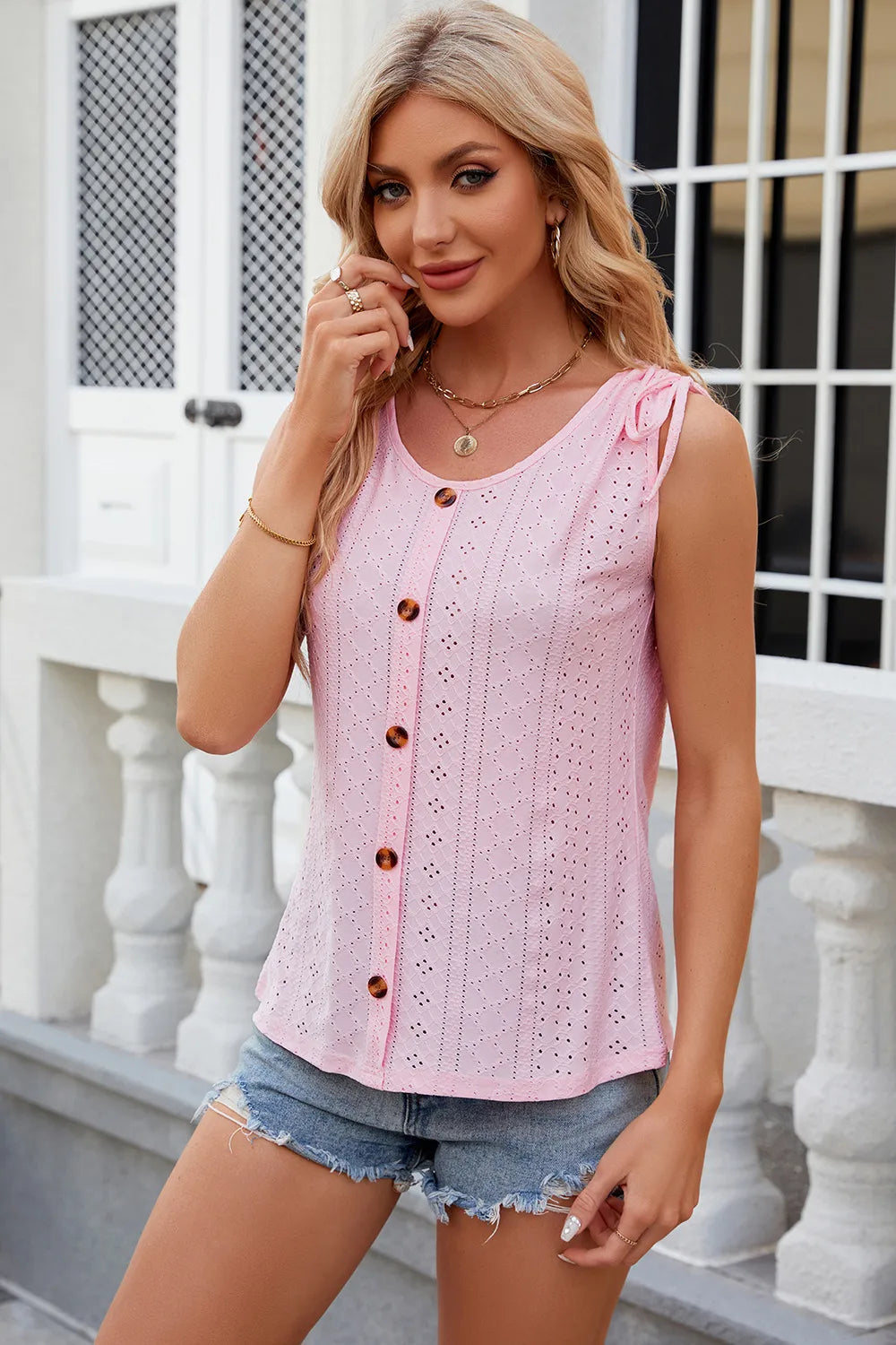 Solid color round neck button drawstring loose vest